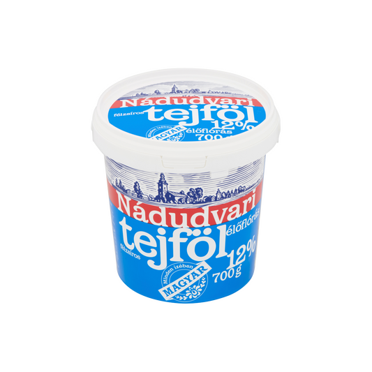 Nádudvari élőflórás, félzsíros tejföl 12% 700 g