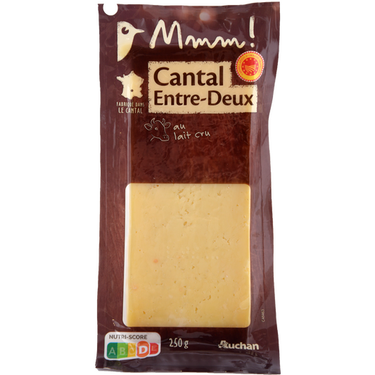 Auchan Prémium MMM! Cantal közepesen hosszú ideig érlelt sajt OEM 250 g